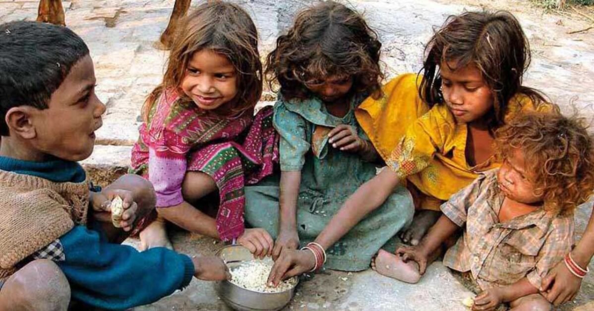 মধ্যপ্রদেশে শিশুদের অপুষ্টির জন্য ৮ টাকা, গোরুর খাবারে ৪০ টাকা: